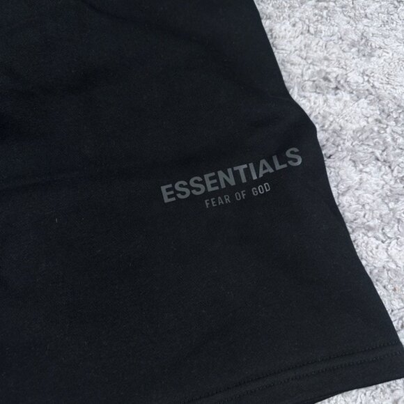 Essentials Fear of God Black Cotton Logo Shorts Men’s Large - Picture 3 of 7